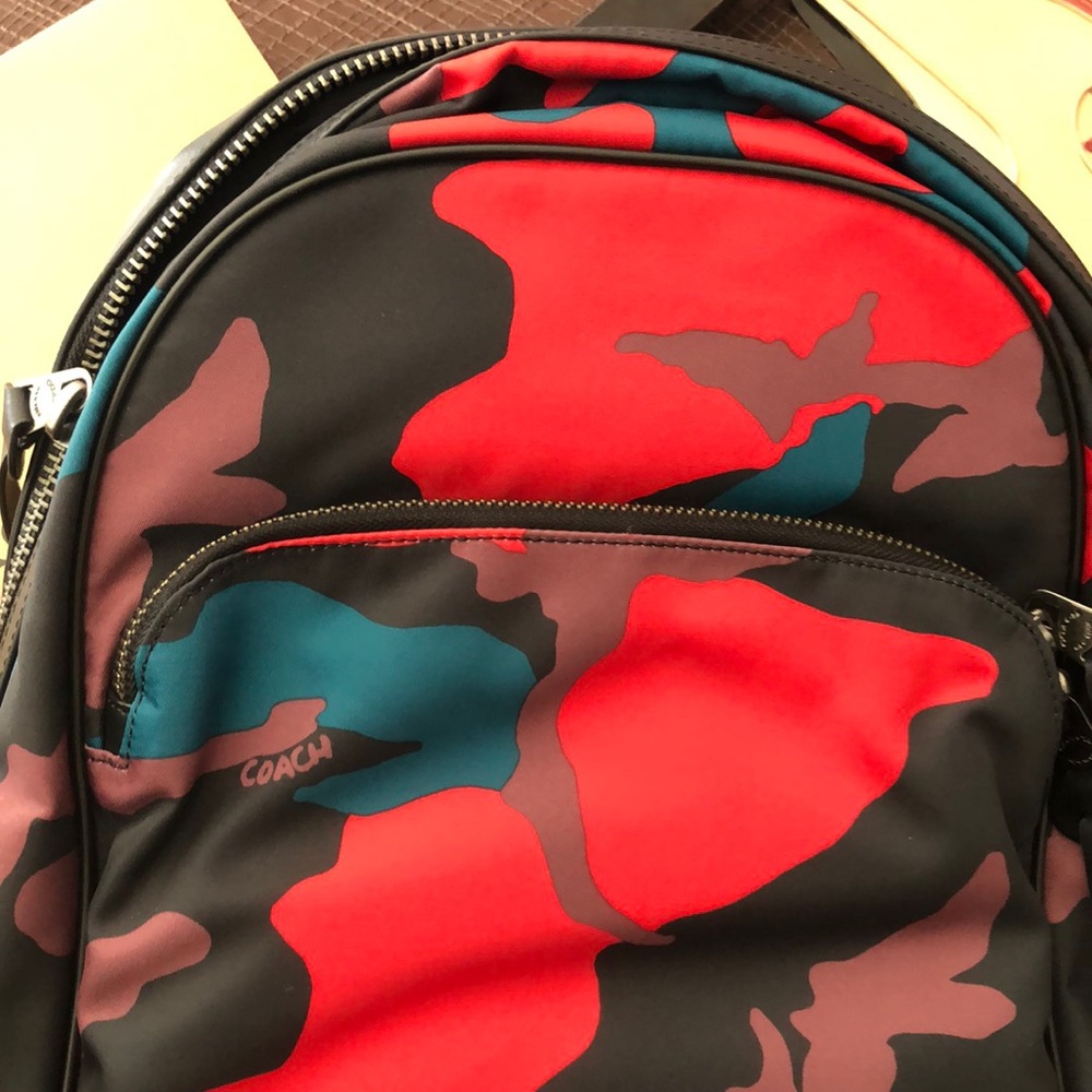 🎒👅 🎒 • ⚫️ COACH x Camo Vibes 🔴 • 👅🎒👅 - Picture 3 of 8